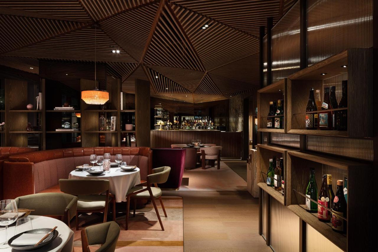 The Hari Hong Kong Hotel Exterior foto Restaurant interior